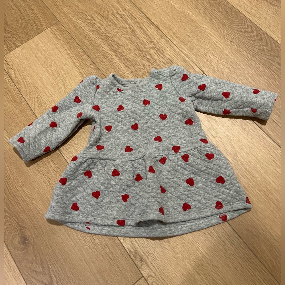 Baby gap cotton sweater dress with hearts
